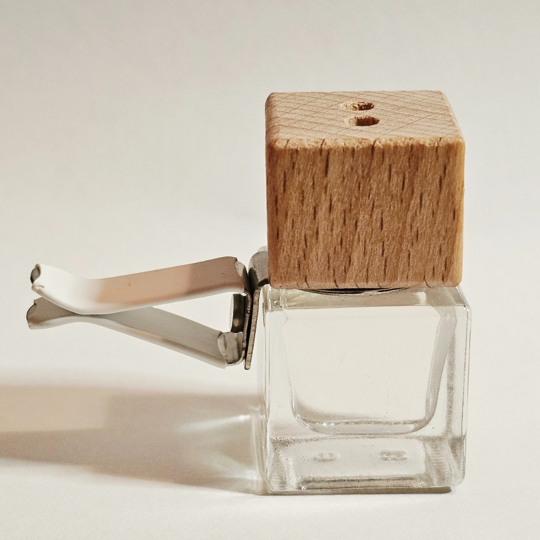 Dice Pineapples Natural Car Freshener - Vent Clip